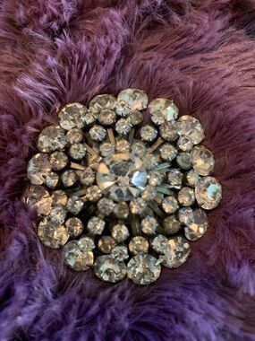 Vintage Crystal Cluster Brooch - Silvertone